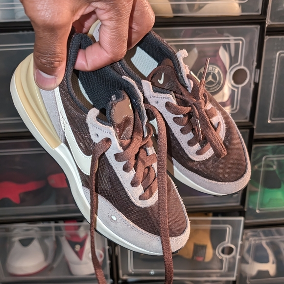 Nike's (Sz 1) - Picture 7 of 16